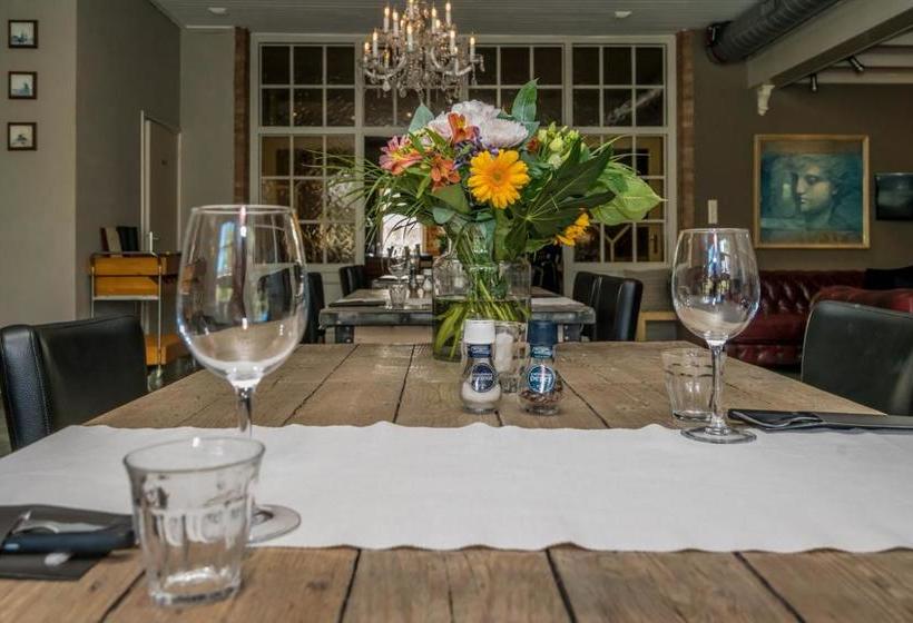 ホテル Restaurant Van Der Weijde