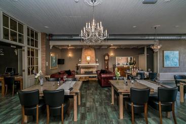 هتل Restaurant Van Der Weijde