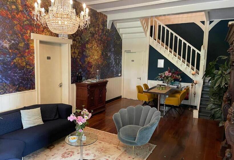 レジデンス Villa Rozenhof