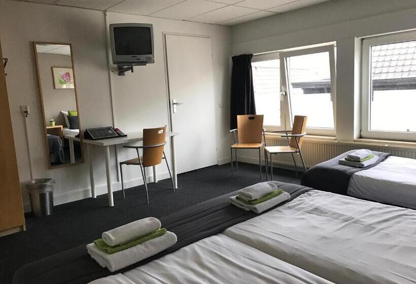 בית מלון כפרי Ter Stege