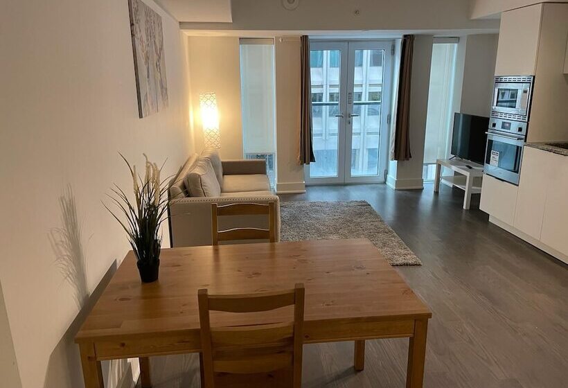 Общежитие Waterfront York Suites