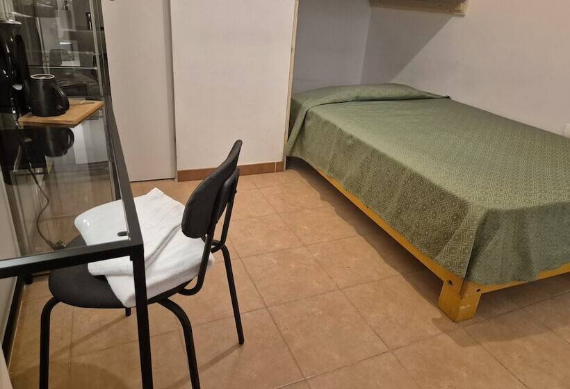 تختخواب و صبحانه Caporella Dimora Della Via Appia