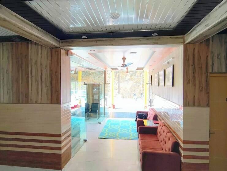 בית מלון כפרי Hill River View Resort