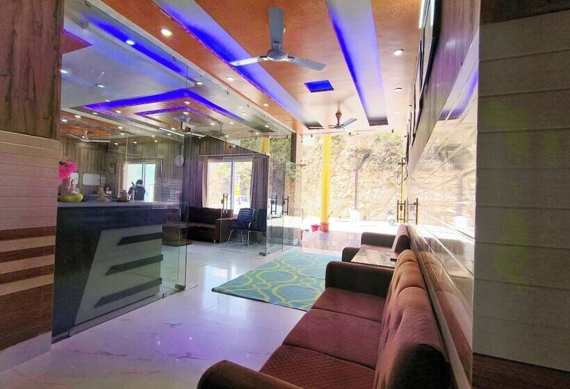 בית מלון כפרי Hill River View Resort