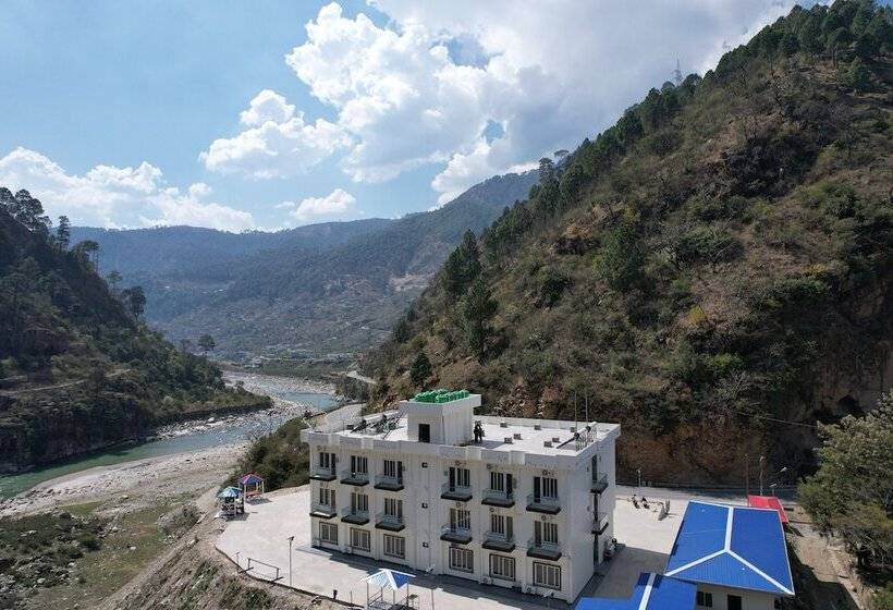 בית מלון כפרי Hill River View Resort