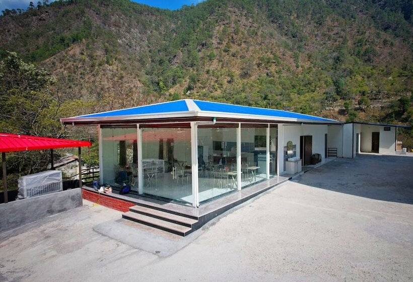 בית מלון כפרי Hill River View Resort