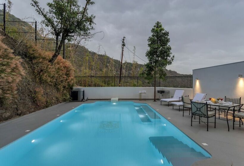 בית מלון כפרי Kinwani House By Aalia Collection