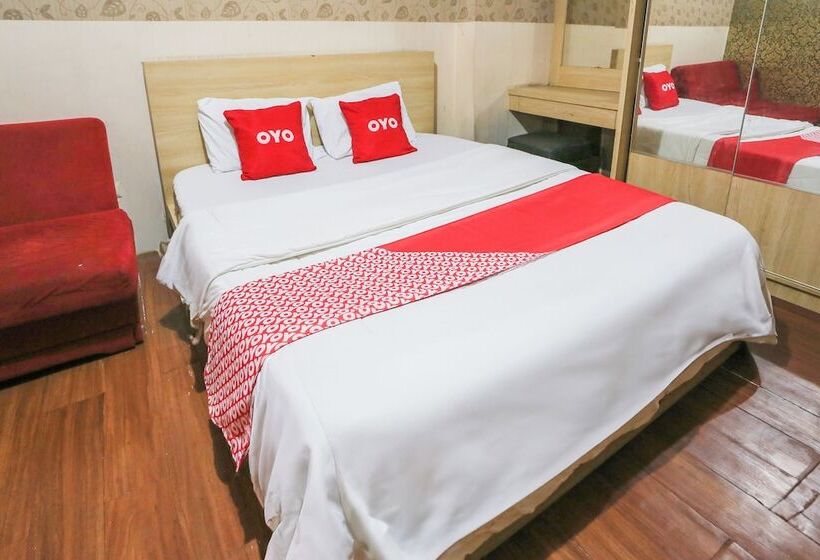 Отель Oyo 93933 King S Room