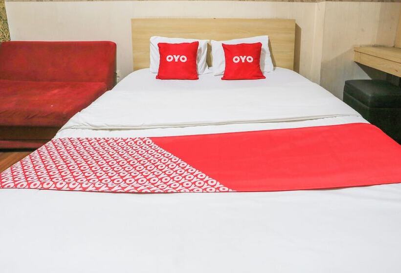 Отель Oyo 93933 King S Room
