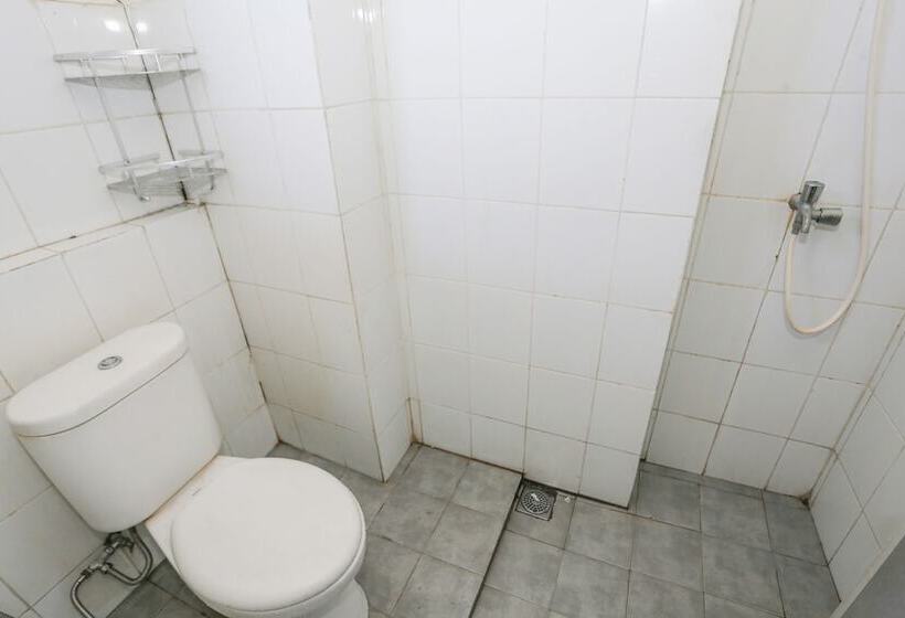 Отель Oyo 93933 King S Room