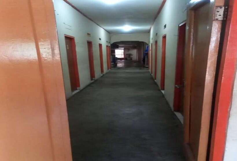 酒店 Spot On 93908 Angel Guest House