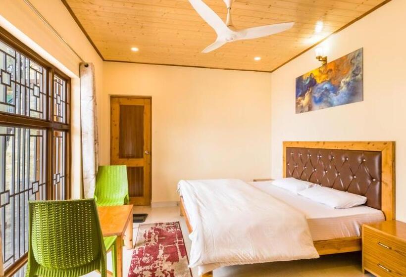 ホテル The Fawn Cottage