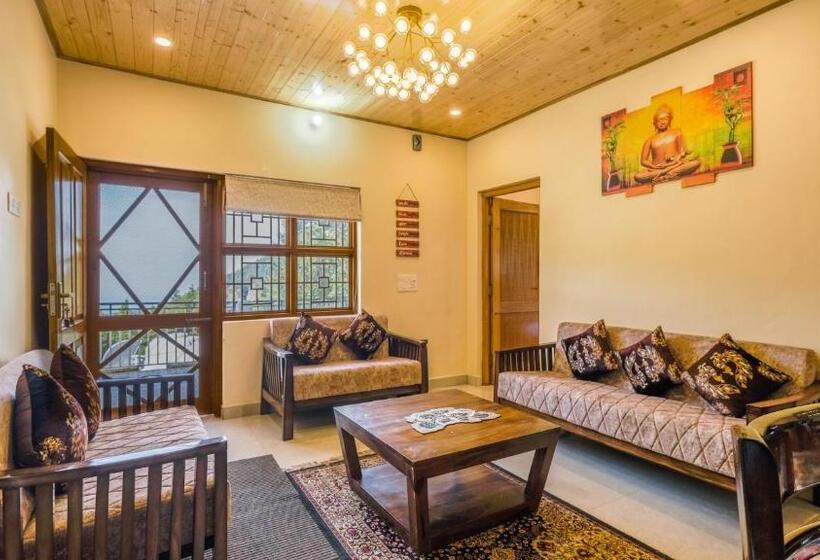 ホテル The Fawn Cottage