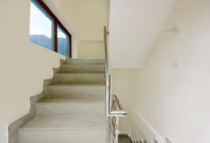 Oyo Flagship Hotel Snowden