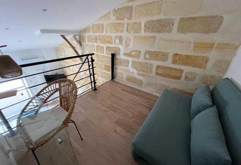 펜션 Guesthouse Les Maurins