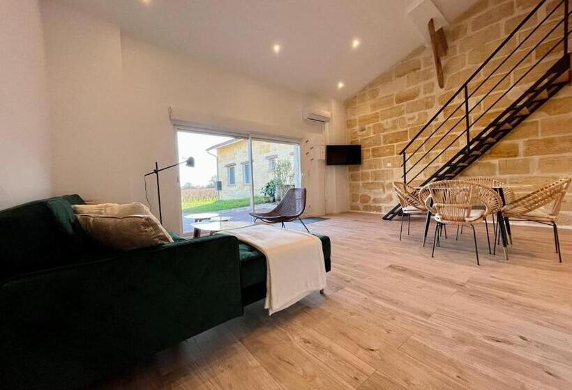 Пансион Guesthouse Les Maurins