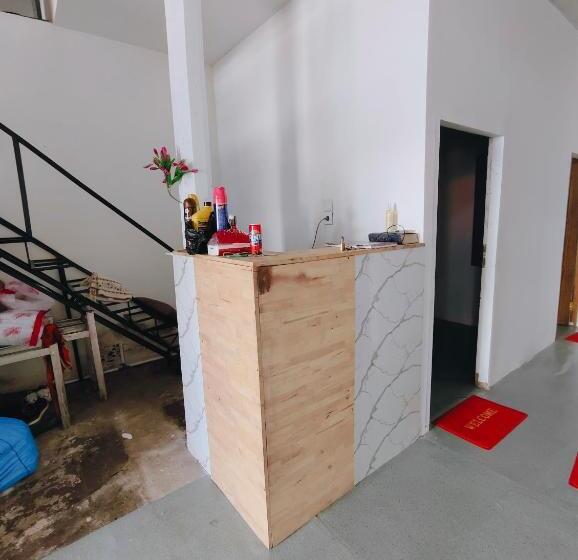 پانسیون Motel Penginapan Sartika