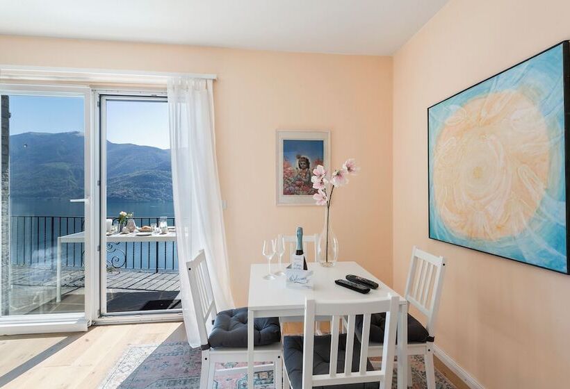 بنسيون Peace Over The Lake Rooms   Happy Rentals