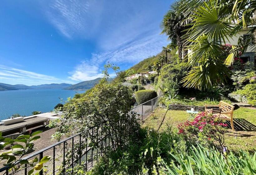 بنسيون Peace Over The Lake Rooms   Happy Rentals