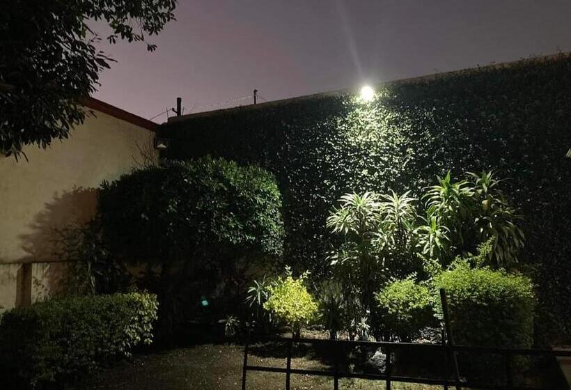 مبيت وإفطار Casa Ma Emilia