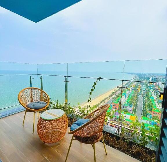 Flamingo Ibiza Hải Tiến