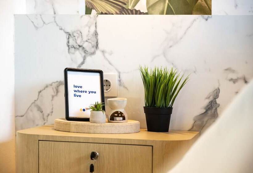 בית מלון כפרי Cove Ume Nerus