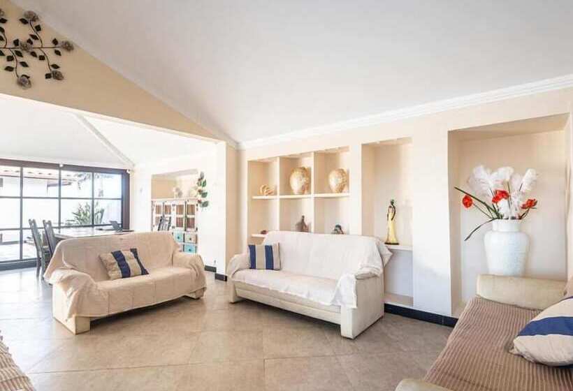 Отель Pousada Ganesha Buzios