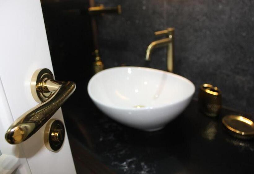 Iż żebbuġa Boutique Suites