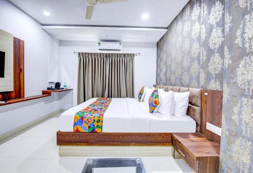 Fabhotel The South Square   Nr Suguna Hospital