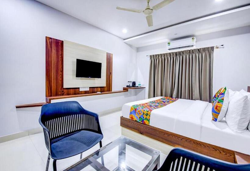 Fabhotel The South Square   Nr Suguna Hospital