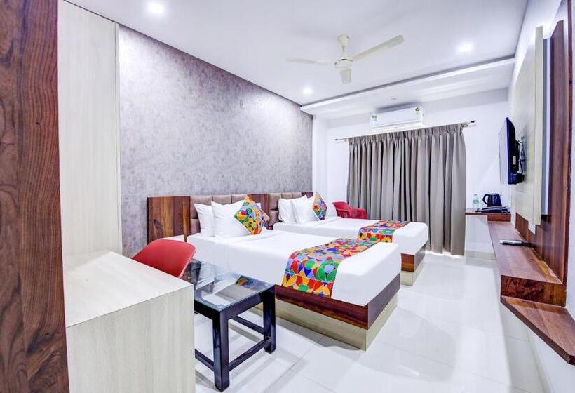 Fabhotel The South Square   Nr Suguna Hospital