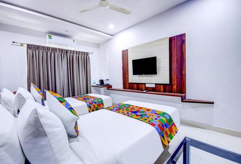 Fabhotel The South Square   Nr Suguna Hospital