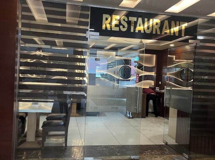 酒店 Vitthal Prayagraj