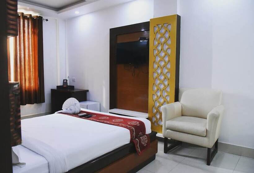 酒店 Vitthal Prayagraj