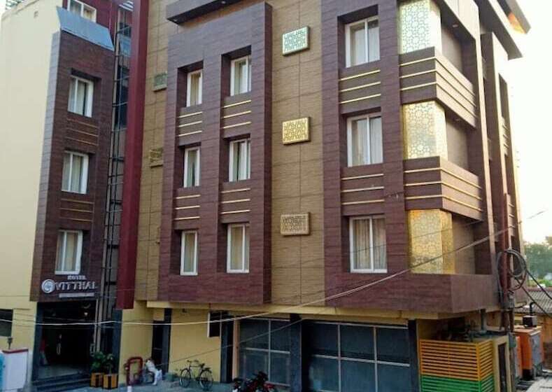 酒店 Vitthal Prayagraj