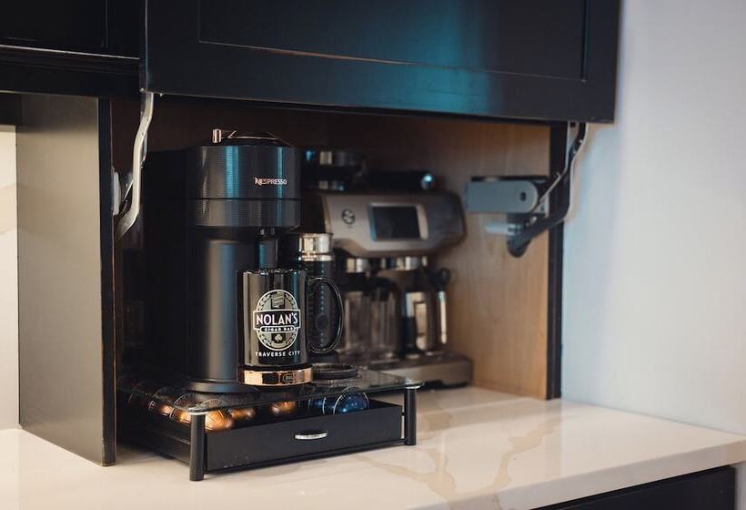 Отель Yuba Vineyard