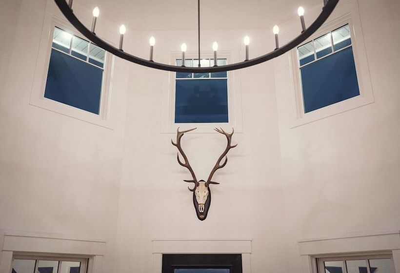 Отель Yuba Vineyard