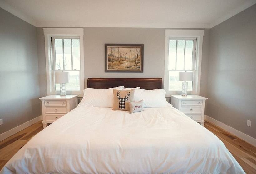 Отель Yuba Vineyard