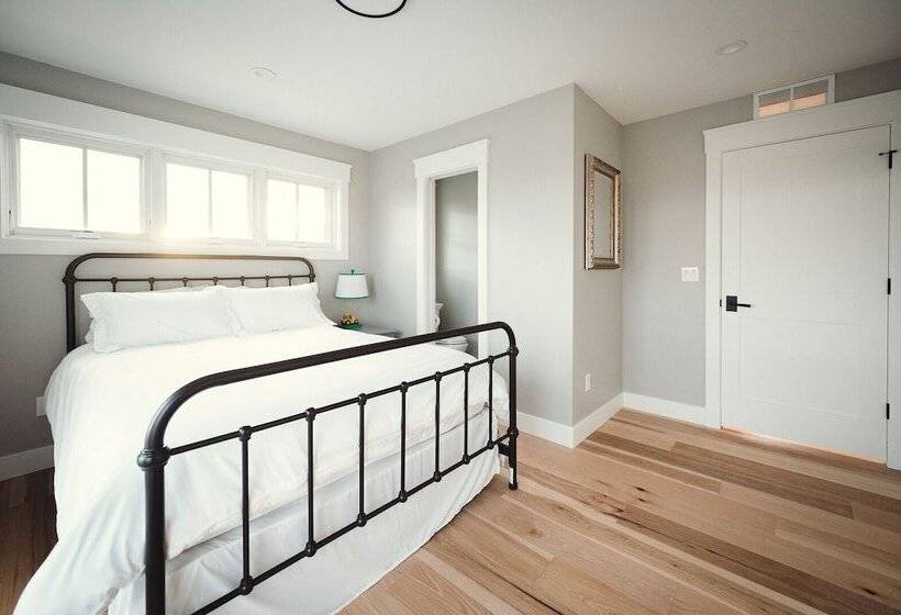 Отель Yuba Vineyard