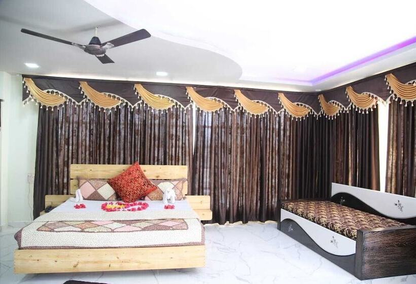 Padmini Heritage Resort