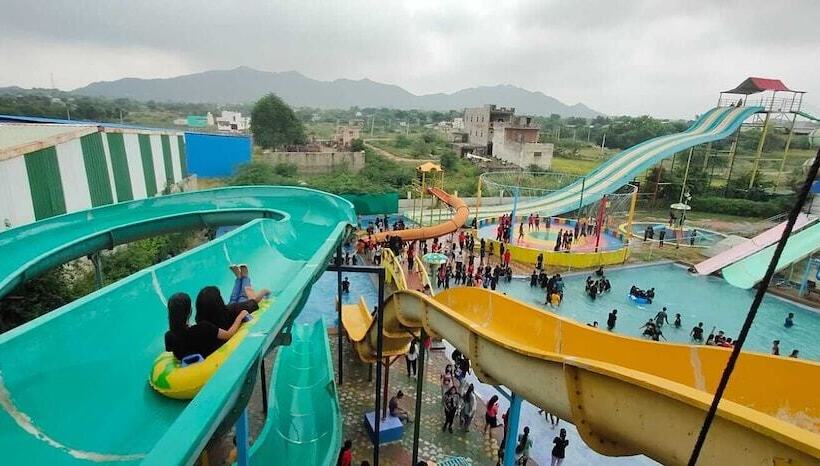 Padmini Heritage Resort