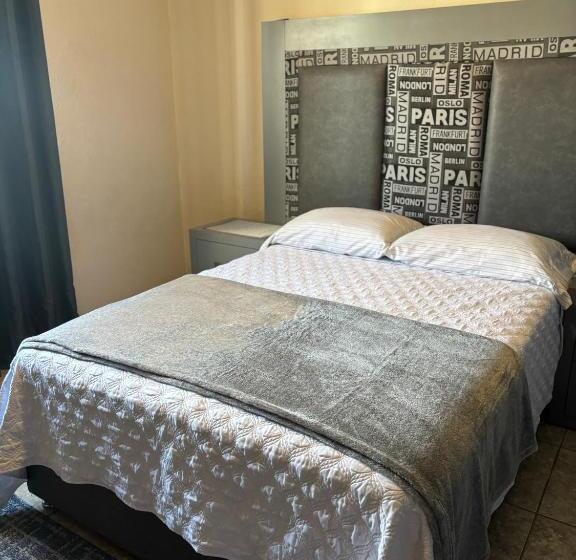 פנסיון Habitacion Cedro