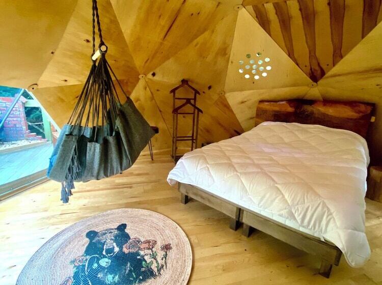 בית מלון כפרי Ala Glamping