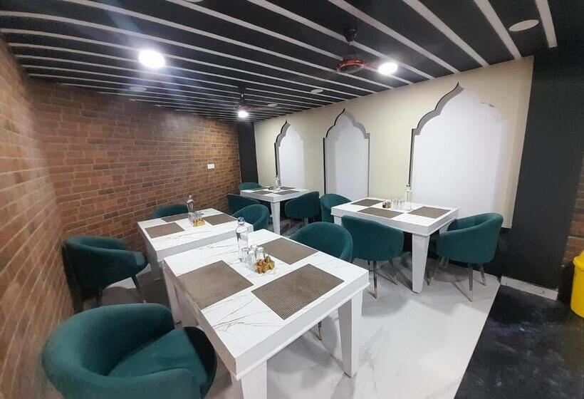 בית מלון כפרי Asha Delight