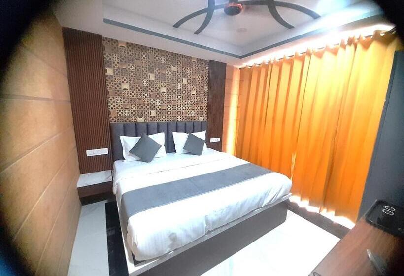 בית מלון כפרי Asha Delight