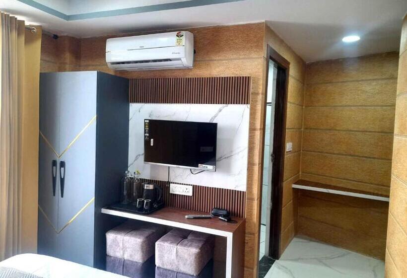 בית מלון כפרי Asha Delight