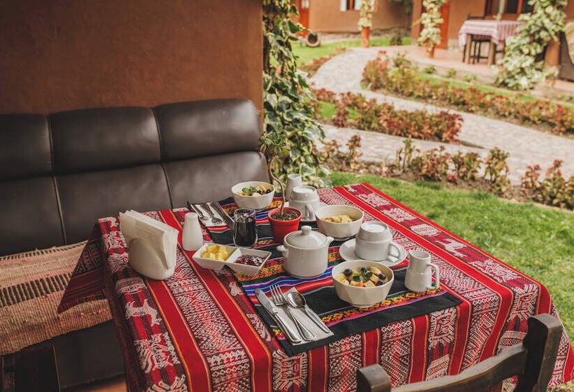 هتل Kutimuy Lodge