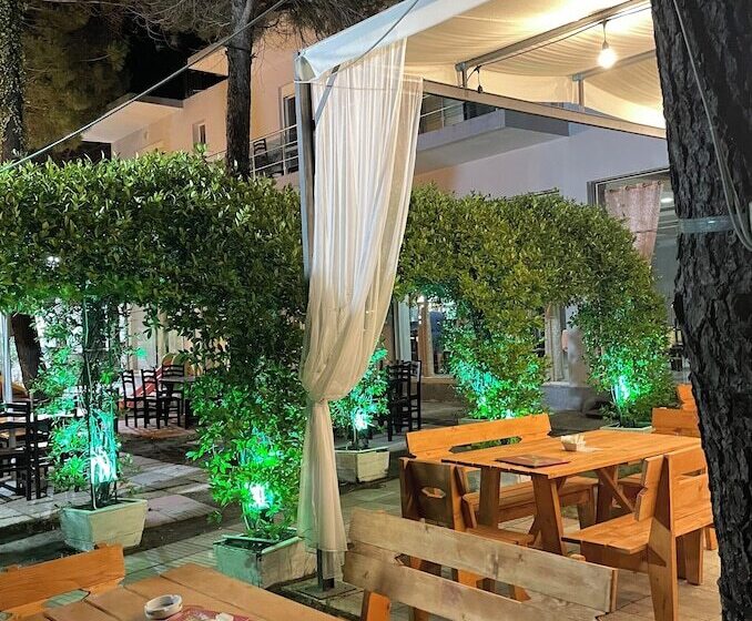 Bar Restorant Hotel “ Mani “