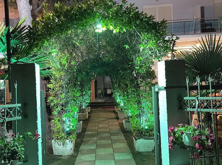 Bar Restorant Hotel “ Mani “