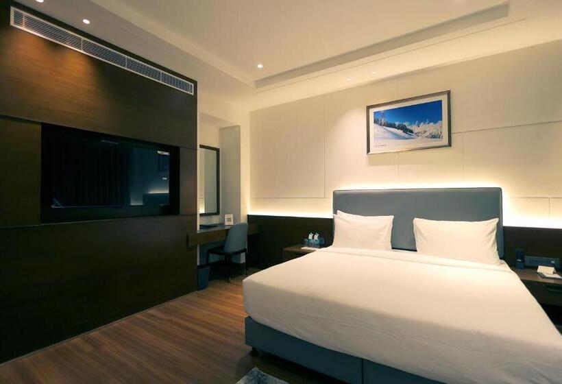 酒店 Pride Elite Haridwar Near Haridwar Railway Station